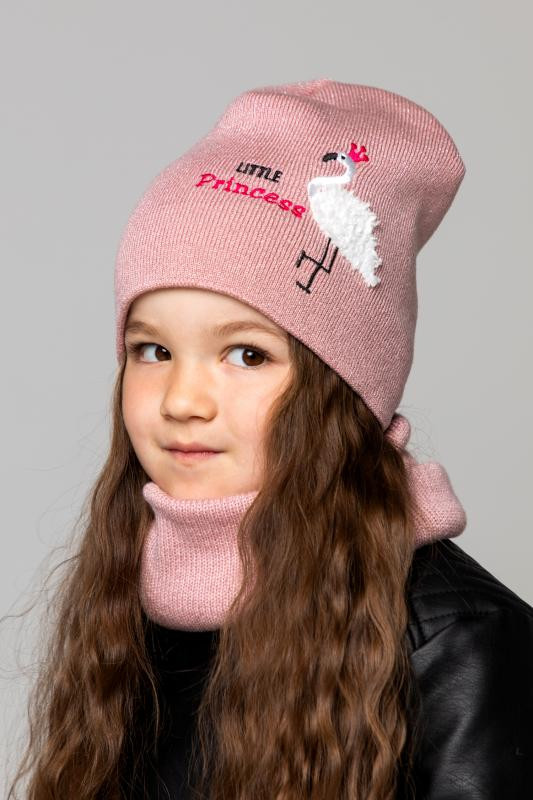 Зимова шапка для дівчинки 
